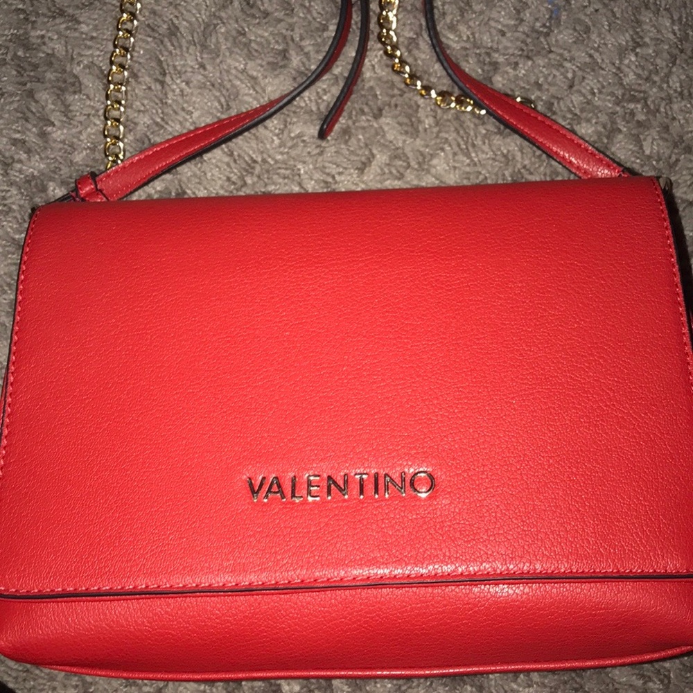 VALENTINO RED HEART  BNWT - Picture 4 of 10